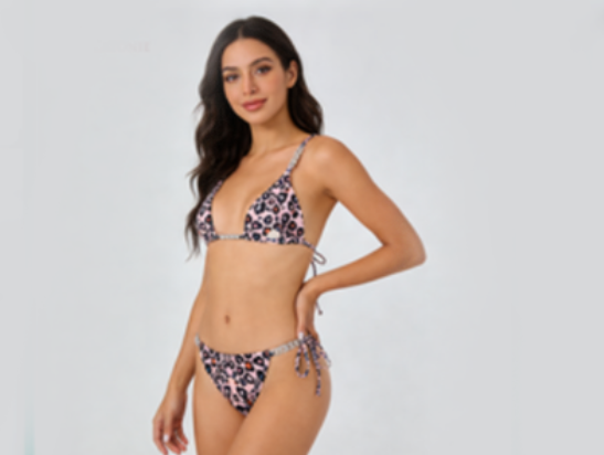 Custom-Made Swimwear vs. Ready-to-Wear Swimwear: Advantages and Disadvantages Analysis Custom-Made Swimwear vs. Ready-to-Wear Swimwear: Advantages and Disadvantages Analysis